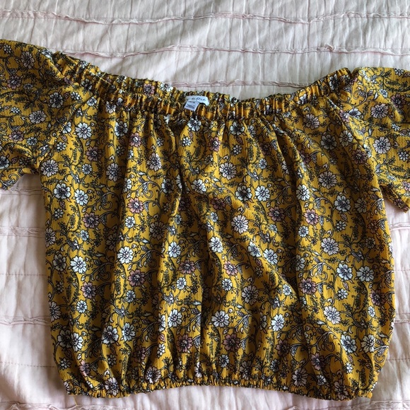 Flower cropped blouse - Picture 1 of 2